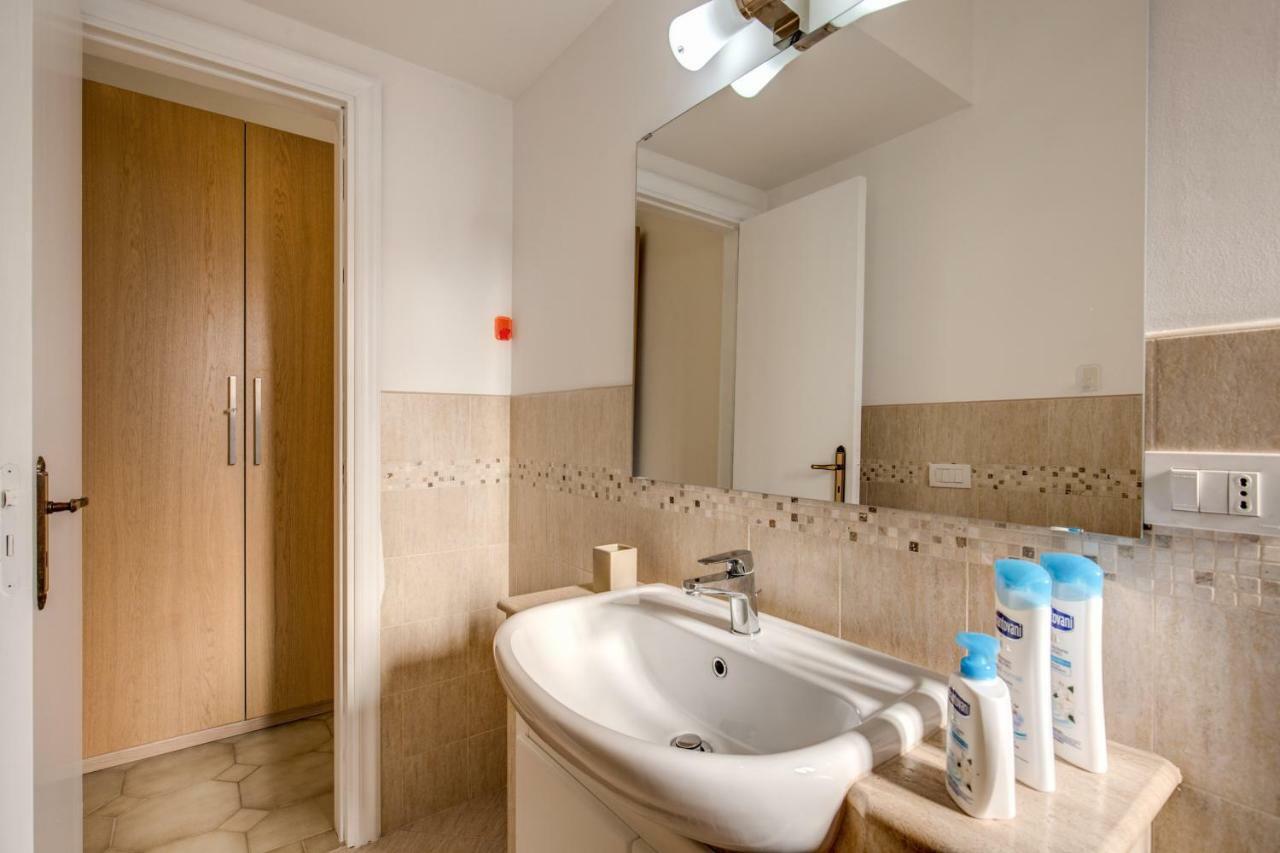 Casa Di Luca _ 3 Bdr Apartment Roma Ngoại thất bức ảnh
